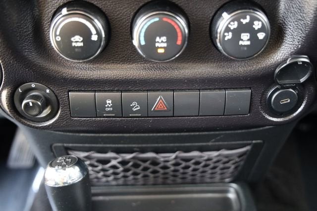 2017 Jeep Wrangler Sport