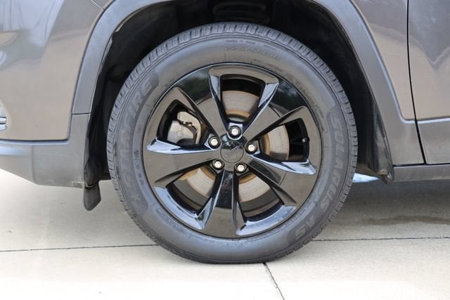 2020 Jeep Cherokee Altitude
