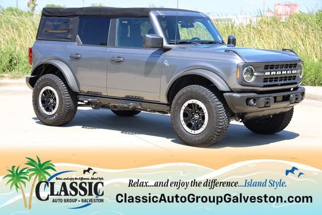 2022 Ford Bronco Base