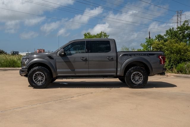2020 Ford F-150 Raptor