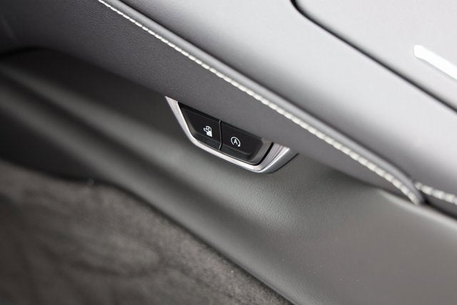 2025 Chevrolet Corvette E-Ray 1LZ