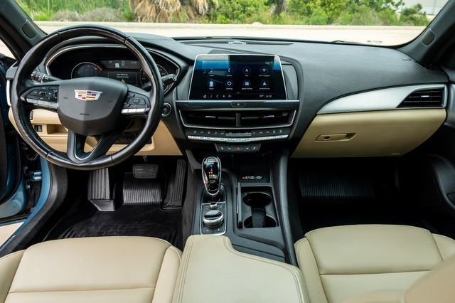 2023 Cadillac CT5 Luxury