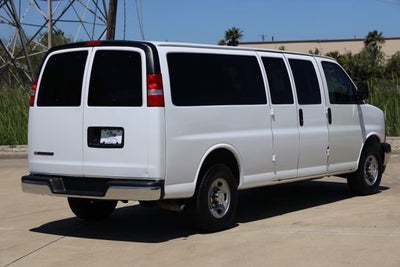 2017 Chevrolet Express Passenger 3500 LT