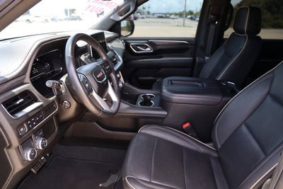 2022 GMC Yukon XL SLT