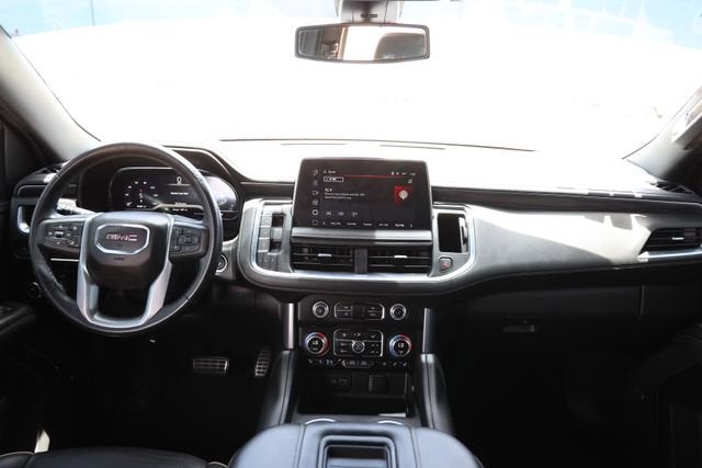 2022 GMC Yukon XL SLT