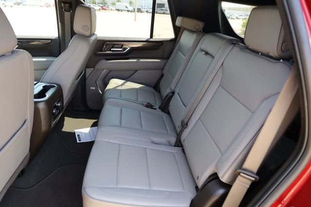 2025 GMC Yukon Elevation