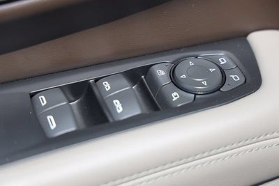 2025 GMC Yukon Elevation