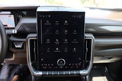 2025 GMC Yukon Elevation