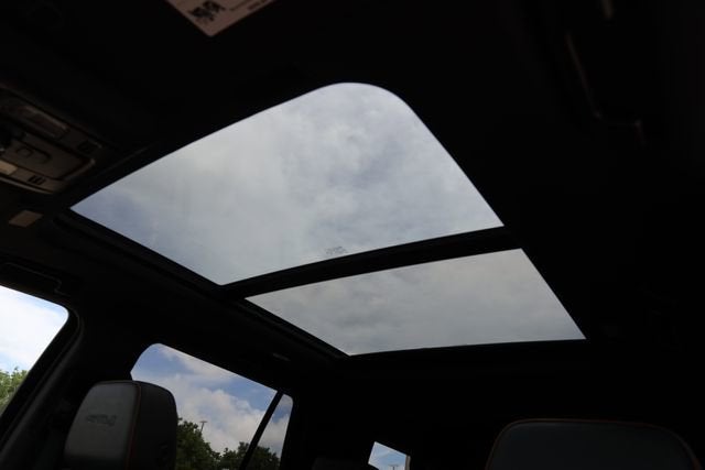 2025 GMC Yukon AT4