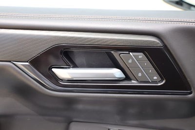 2025 GMC Yukon AT4