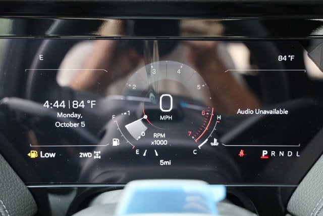 2027 GMC Yukon Denali - Photo 33