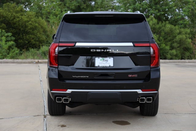 2027 GMC Yukon Denali - Photo 6