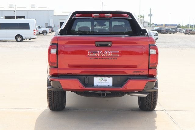 2025 GMC Canyon AT4