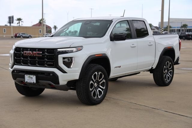 2024 GMC Canyon AT4