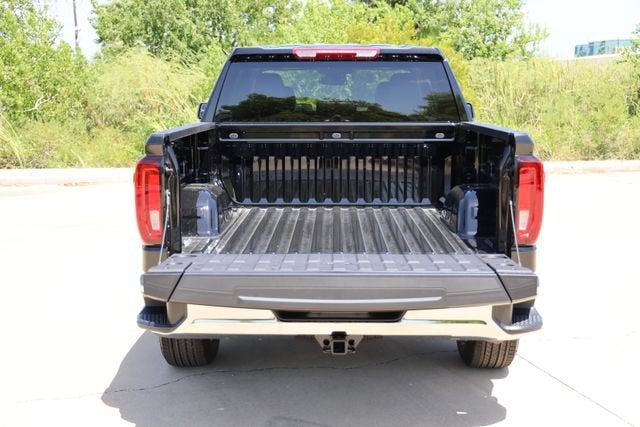 2026 GMC Sierra 1500 SLT - Photo 11