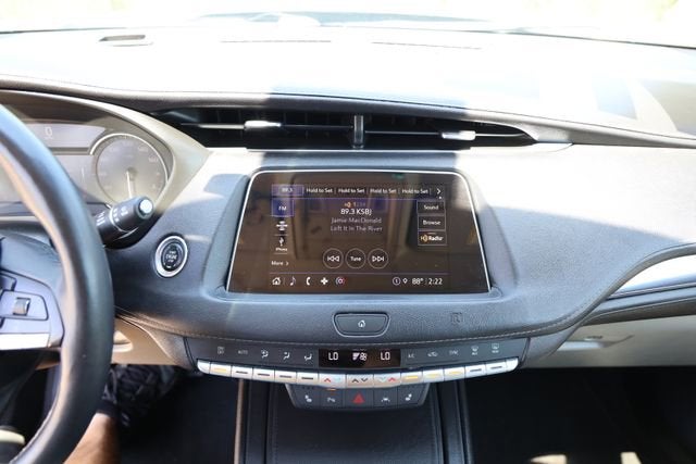 2021 Cadillac XT4 FWD Luxury
