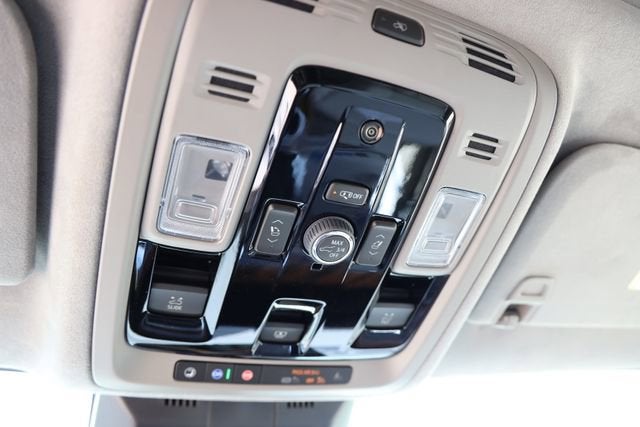 2026 Cadillac Escalade Platinum Sport - Photo 31
