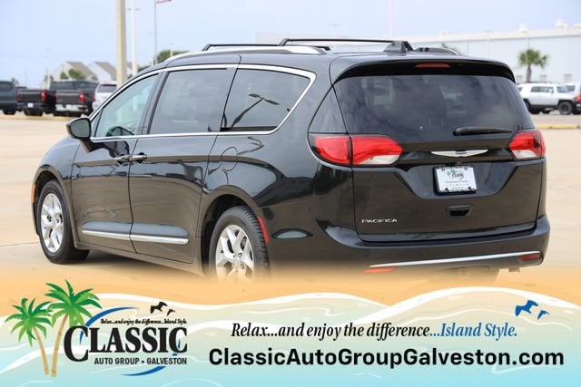 2019 Chrysler Pacifica Touring L Plus