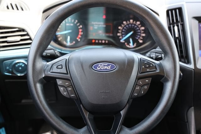 2020 Ford Edge SE