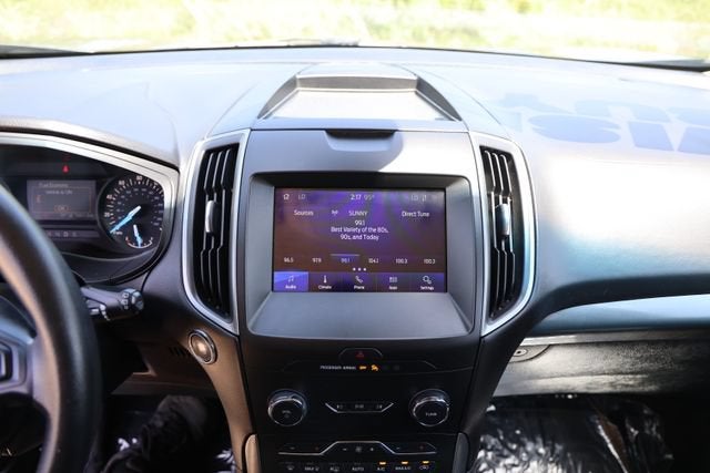 2020 Ford Edge SE