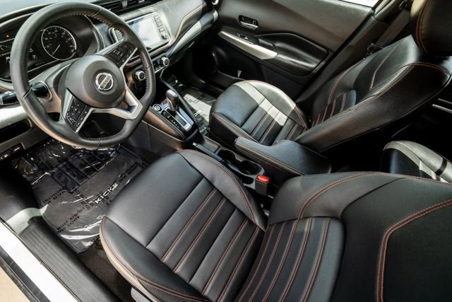 2020 Nissan Kicks SR