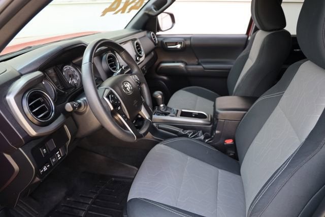 2022 Toyota Tacoma 4WD SR
