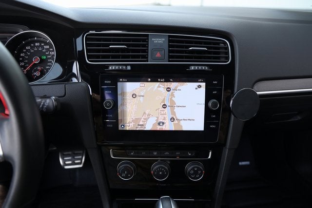 2021 Volkswagen Golf GTI S