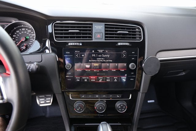 2021 Volkswagen Golf GTI S