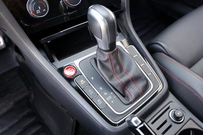 2021 Volkswagen Golf GTI S