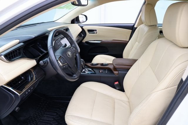 2017 Toyota Avalon Hybrid XLE Plus