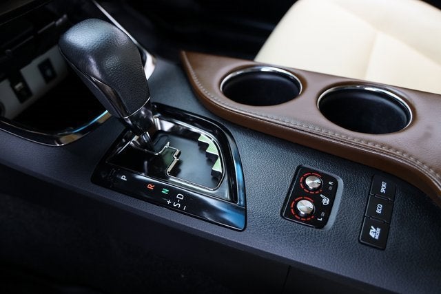 2017 Toyota Avalon Hybrid XLE Plus