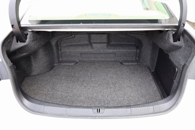 2017 Toyota Avalon Hybrid XLE Plus