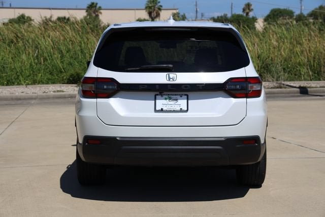 2023 Honda Pilot LX