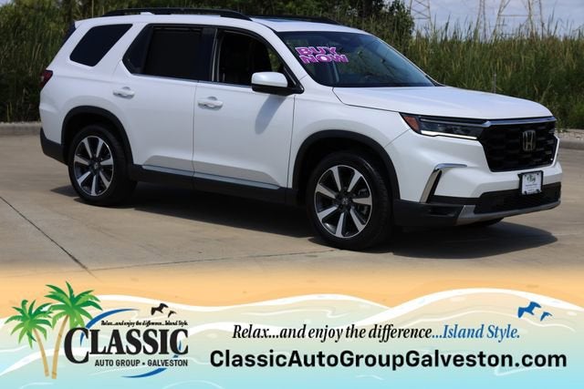 2025 Honda Pilot Touring 2WD's photo