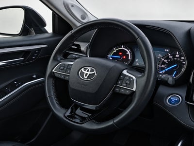 2021 Toyota Highlander Hybrid Platinum