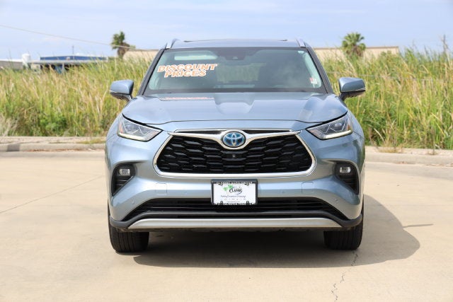 2021 Toyota Highlander Hybrid Platinum