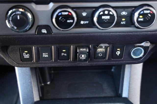 2018 Toyota Tacoma SR