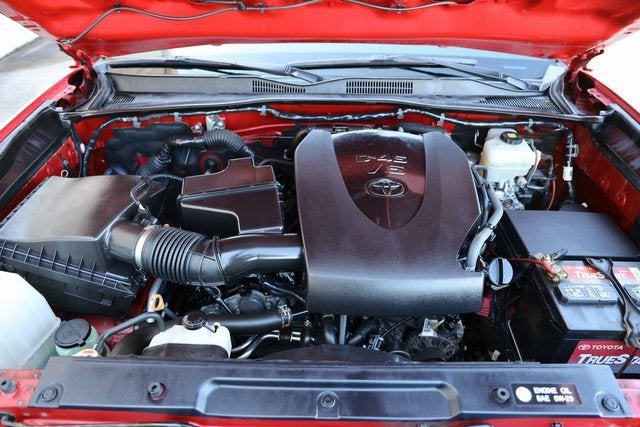 2018 Toyota Tacoma SR