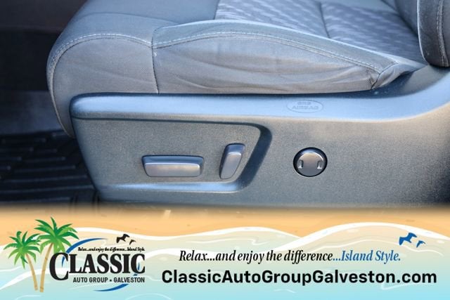 2018 Toyota Tundra 4WD SR5