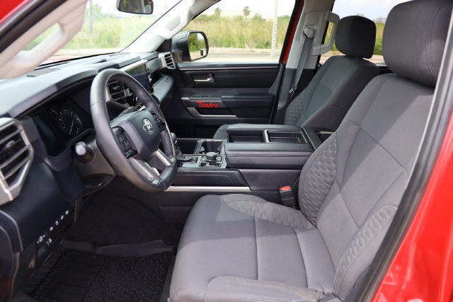 2022 Toyota Tundra 4WD SR5