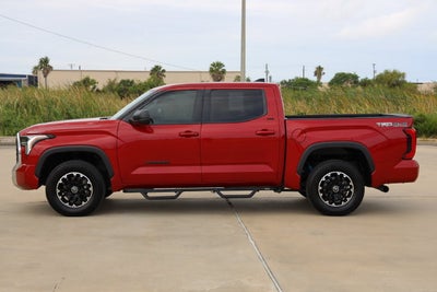 2022 Toyota Tundra 4WD SR5