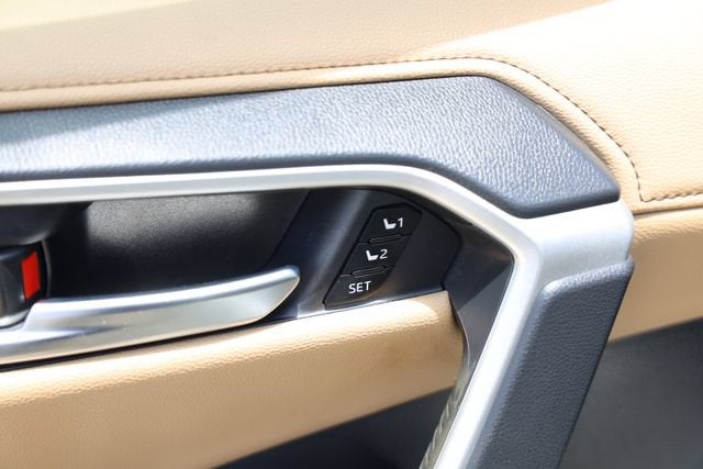 2022 Toyota RAV4 Hybrid Limited