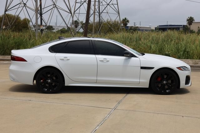 2024 Jaguar XF R-Dynamic SE