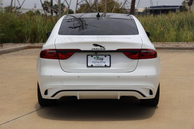 2024 Jaguar XF R-Dynamic SE