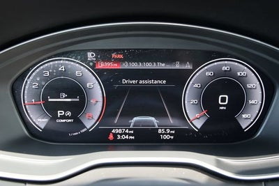 2022 Audi Q5 S line Premium Plus