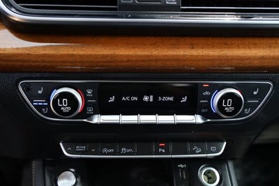 2022 Audi Q5 S line Premium Plus