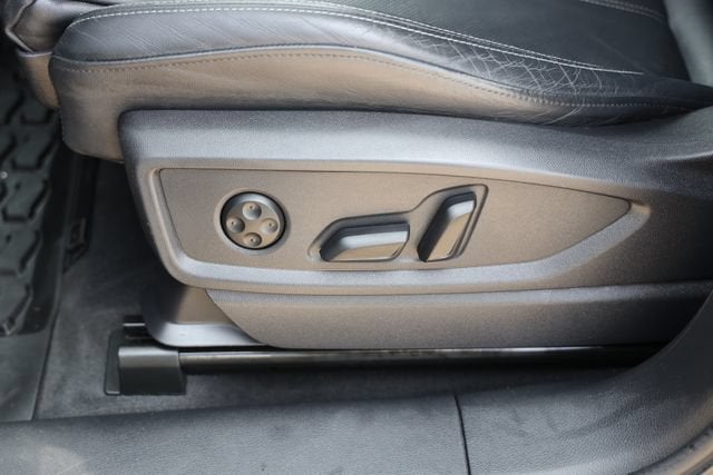 2022 Audi Q5 S line Premium Plus