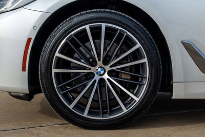 2021 BMW 5 Series 540i