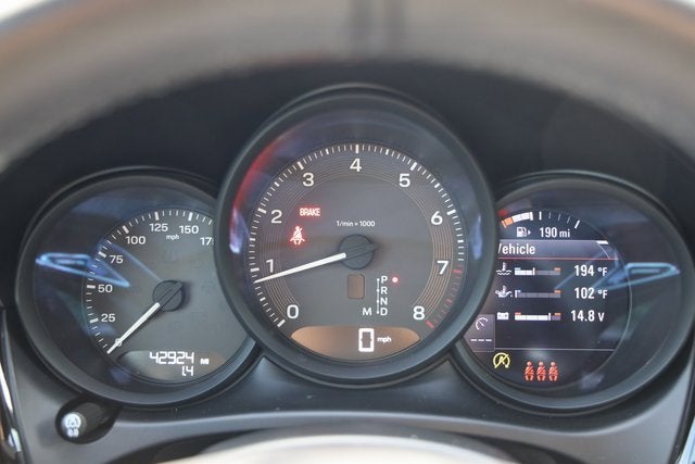 2022 Porsche Macan NA