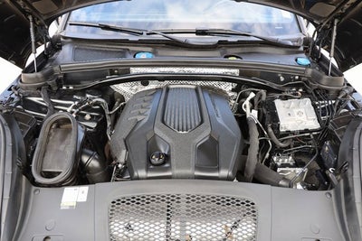 2022 Porsche Macan NA